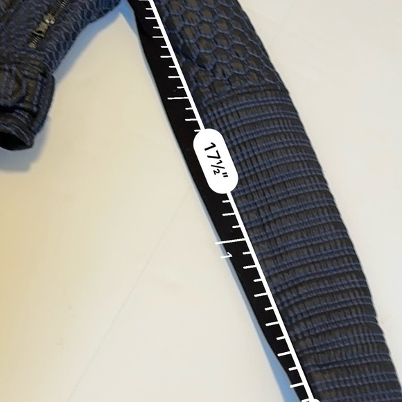 Bcbgmaxazria Runway Pilar Long sleeve Quilted zip up Jacket woman’s XXS - Picture 11 of 16